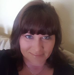 Meet your Posher, Deana